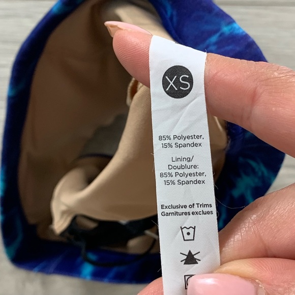 Karma Yoga Evelyn Printed Blue Sports Bra - Picture 6 of 8